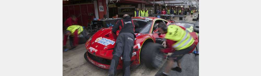24H Series – The Ferrari of Scuderia Praha just below the podium