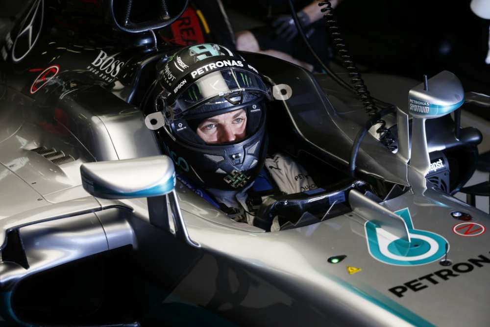 2016 Australian Grand Prix – Friday Mercedes review Nico Rosberg in garage