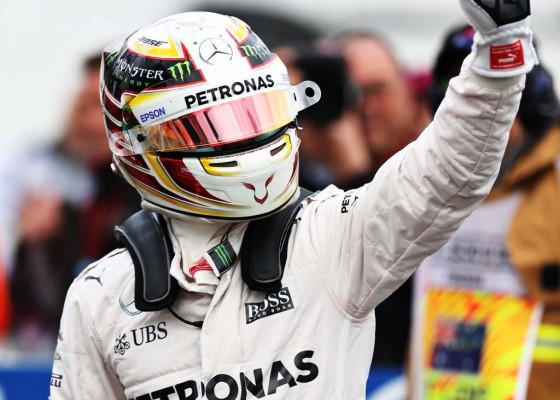 Hamilton on pole for the Australian 2016 F1 Grand Prix