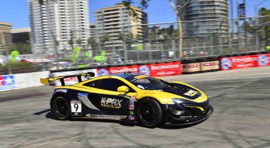 McLaren 650S GT3 takes victory in Long Beach close up