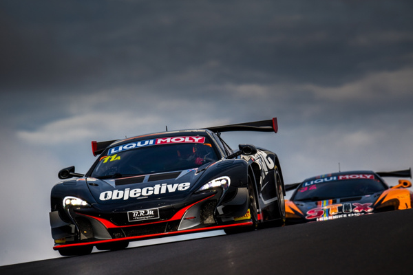 TOP FIVE FINISH FOR 650S GT3 IN 2017 BATHURST 12 HOUR AFTER HEROIC COMEBACK DRIVE