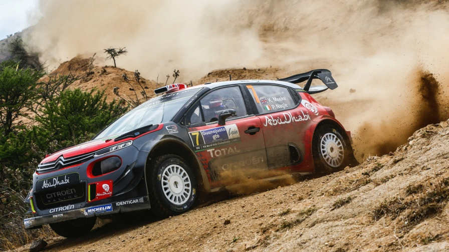 Saturday in Mexico Meeke closes on win