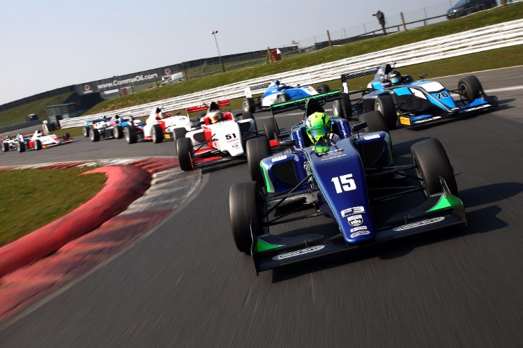 British F3 title battle heads east for Snetterton showdown