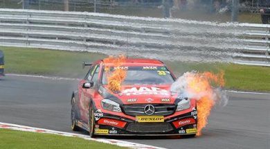 Reigning champ Gordon Shedden jumped to the top of the standings after a strong points haul at Oulton Park