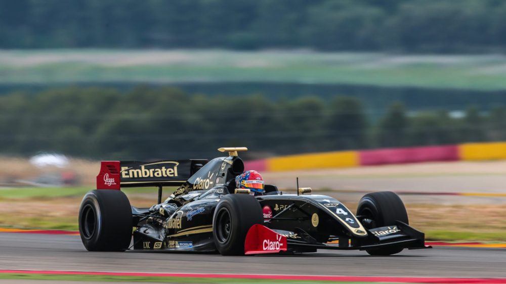 Pietro Fittipaldi (Lotus) wins and comes back to championship leader
