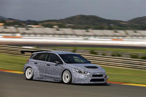 NEW GENERATION i30 TCR COMPLETES SUCCESSFUL TEST IN VALENCIA