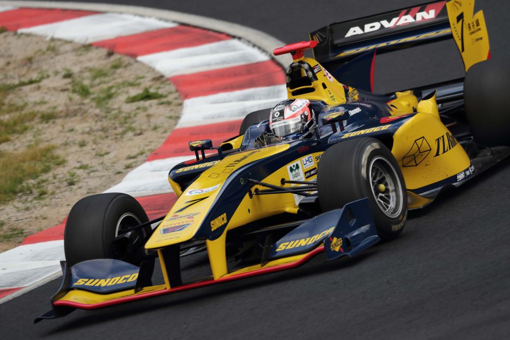 Felix Rosenqvist seals maiden Super Formula podium