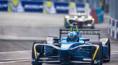 Renault gets valuable point in New York