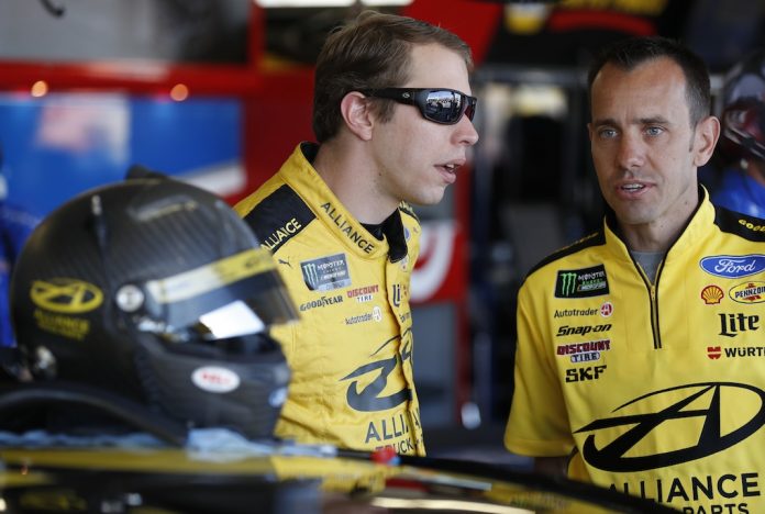 Keselowski Extends Contract With Team Penske