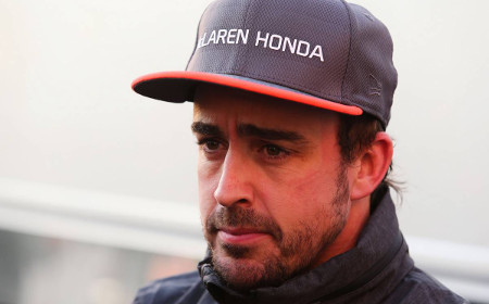 Tension rises between Fernando Alonso and Honda as self imposed F1 deadline approaches