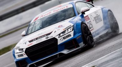 MIKEL AZCONA TAKES THE LEAD IN THE AUDI SPORT TT CUP