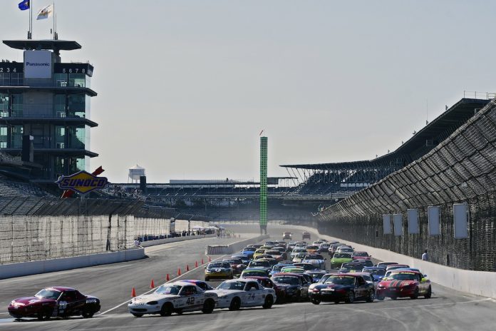 SCCA Runoffs At Indy Sets New Participation Record