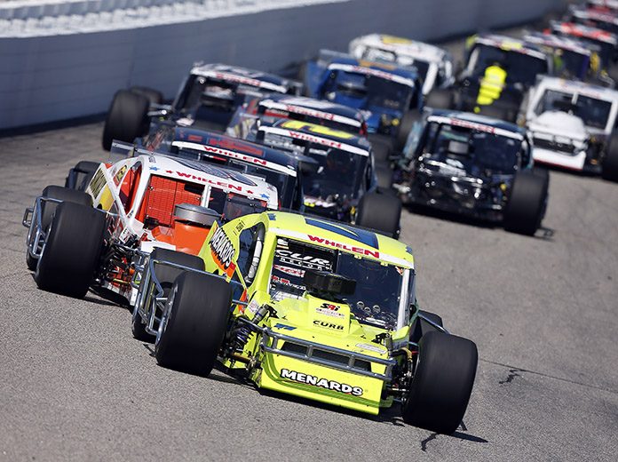 16 Races For NASCAR Whelen Modified Tour