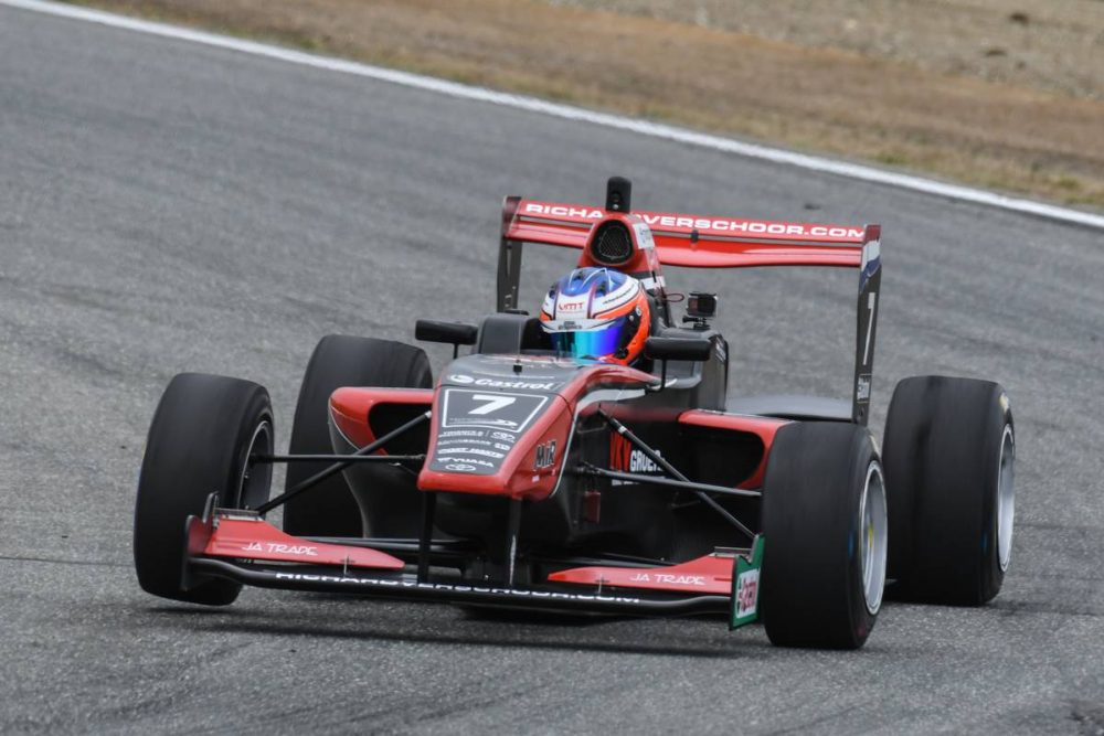 Verschoor starts Toyota Racing Series fightback