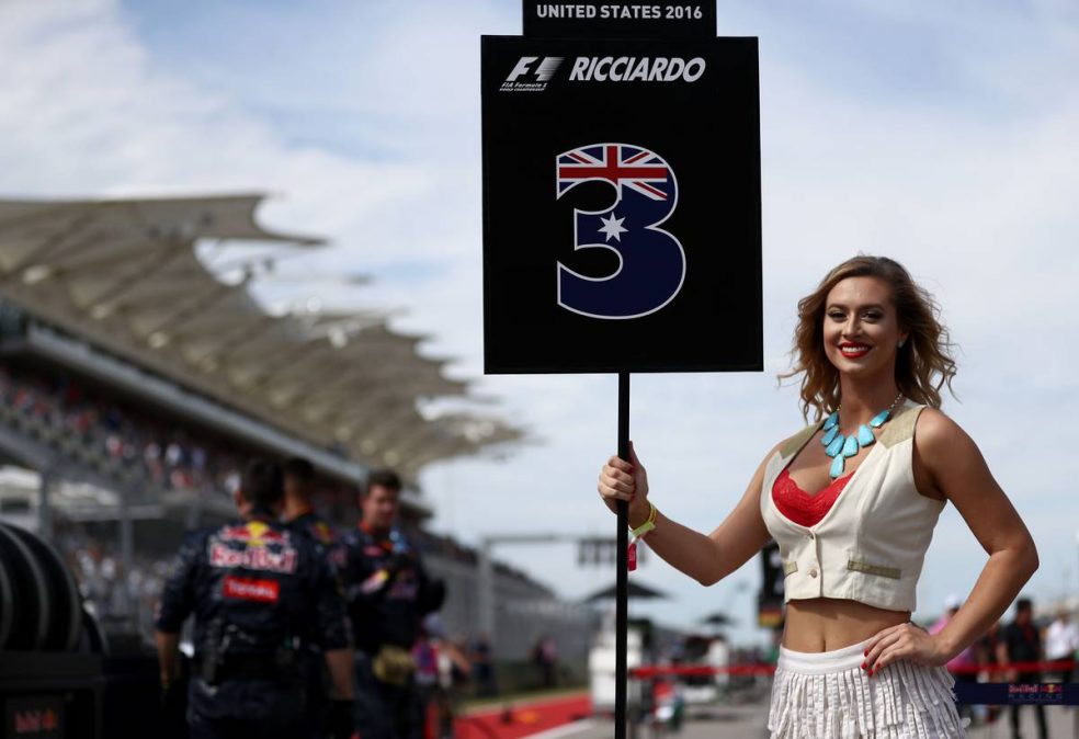 Bob McMurray: Why all the fuss about grid girls?