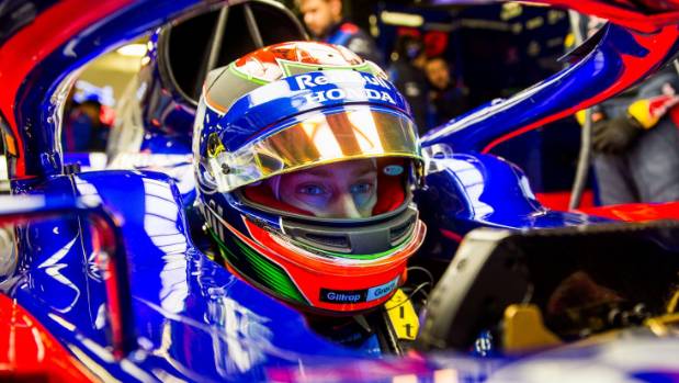Brendon Hartley runs world champion Lewis Hamilton close in F1 testing