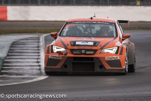 RED CAMEL-JORDANS TAKES FIRST 24H SERIES WIN IN TWO YEARS AT SILVERSTONE