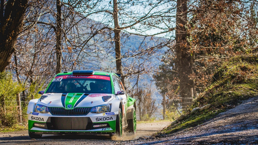WRC 2 in France:Kopecký cruises to win
