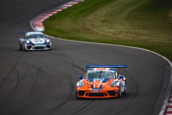 FURIOUS PRACTICE PACE SETS PORSCHE CARRERA CUP GB SCENE FOR DONINGTON