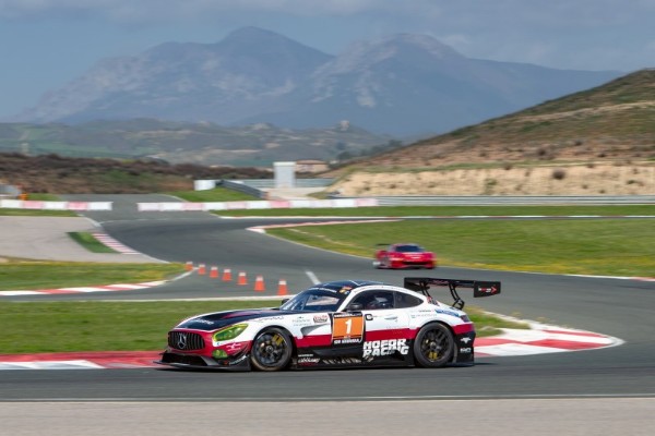 HOFOR-RACING TAKES SHOCK POLE POSITION FOR FIRST-EVER 12H NAVARRA