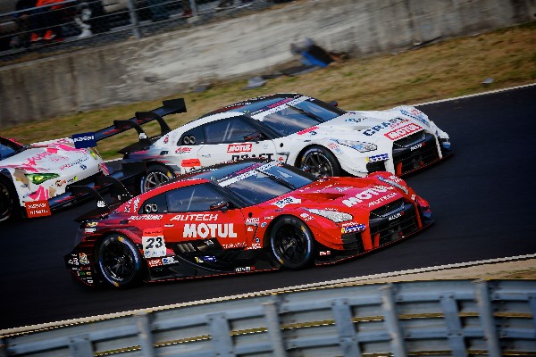 NISSAN GT-R NISMO GT500 SQUADS FIGHT BACK AT OKAYAMA