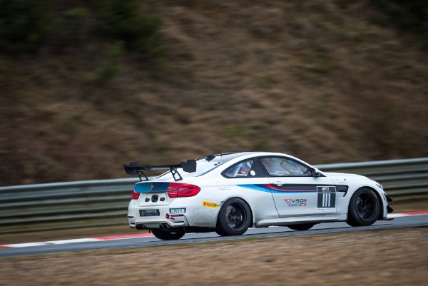 RAZVAN UMBRARESCU SWITCHES TO BMW FOR HIS SECOND YEAR IN THE GT4 EUROPEAN SERIES