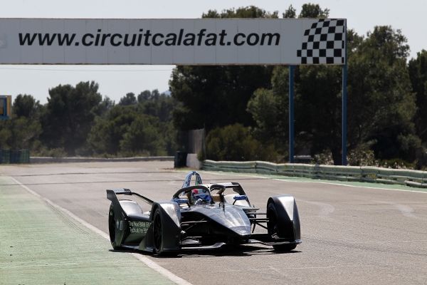 SUCCESSFUL OUTING FOR THE BMW iFE.18 AT THE FORMULA E TEST AT CALAFAT