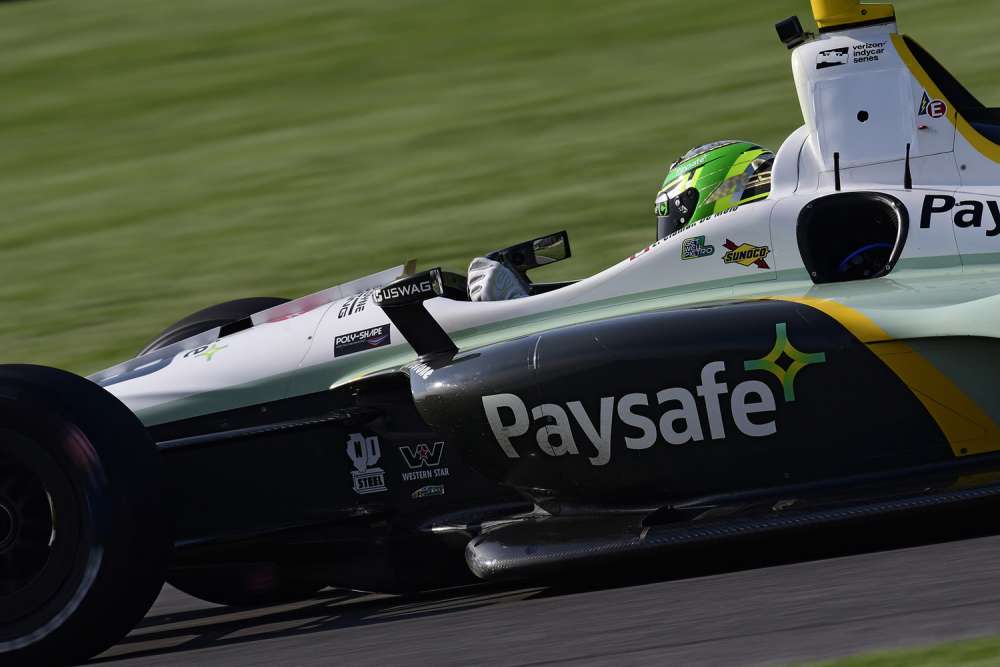 Claman De Melo to Start on 10th Row for INDYCAR GP