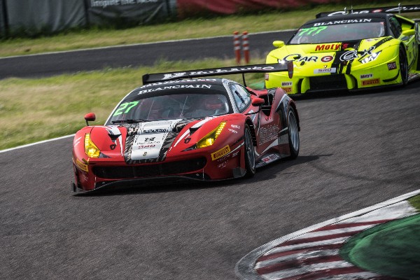 LESTER LINKS WITH FOSTER IN HUBAUTO CORSA FERRARI 488 FOR
BLANCPAIN GT SERIES ASIA