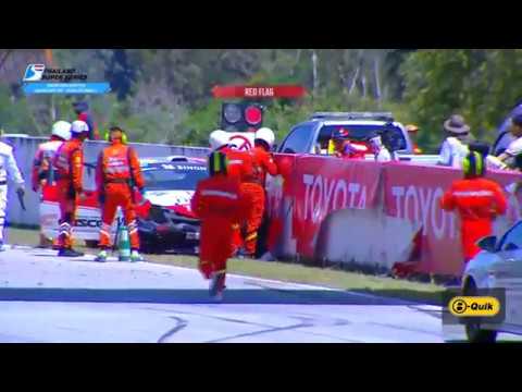 Thailand Super 2000/Touring Car 2018. Race 1 Bira International Circuit. Start Crash Red Flag