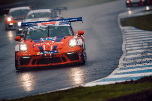 PORSCHE CARRERA CUP GB CHAMPIONSHIP FIGHT ENTERS CRUCIAL STAGE AT SILVERSTONE