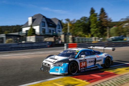 CAR COLLECTION MOTORSPORT LEADS 12H SPA AFTER FOUR HOURS