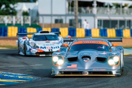 PANOZ GTR-1 AND THE DELTAWING ON-TRACK AT PETIT LE MANS