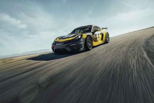 STRONGER, FASTER AND MORE SUSTAINABLE ON THE RACETRACK: THE NEW PORSCHE 718 CAYMAN GT4 CLUBSPORT