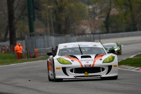 GREAT DEBUT FOR NOVA RACE IN THE ITALIAN GT 2019 CHAMPIONSHIP