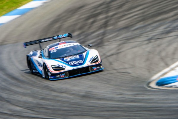 HENRIQUE CHAVES OVERCOMES DIFFICULTIES AT HOCKENHEIM