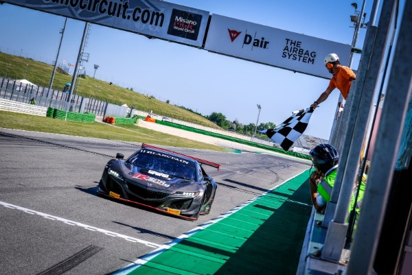 MOLLER EXTENDS CHAMPIONSHIP LEAD WITH THIRD VICTORY OF 2019 BLANCPAIN GT SPORTS CLUB CAMPAIGN