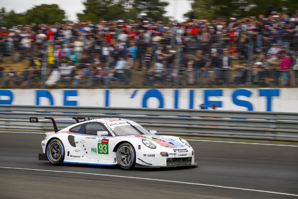 STRONG START FOR PORSCHE AT THE 24 HOURS OF LE MANS_5d05213054b6c.jpeg