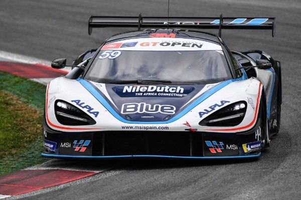 HENRIQUE CHAVES KEEPS THE GT OPEN STANDING’S LEAD