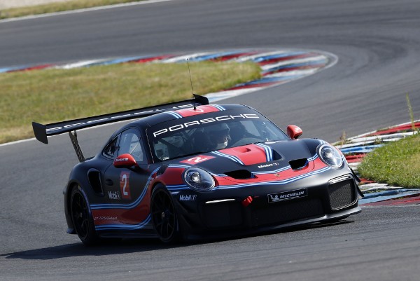 RACE DEBUT AT SPA FOR THE PORSCHE 911 GT2 RS CLUBSPORT AND THE PORSCHE 935