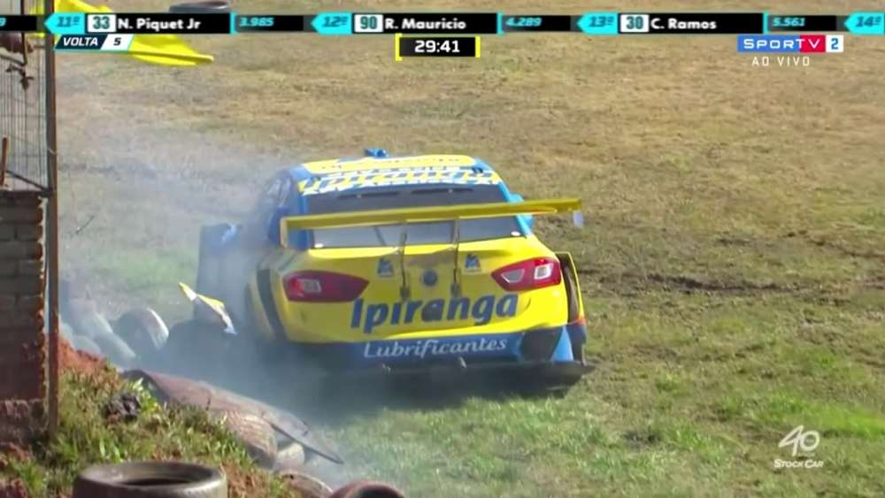 Stock Car Brasil 2019. Race 2 Autódromo Internacional de Santa Cruz do Sul. Bia Figueiredo Big Crash_5d35a80e93b06.jpeg