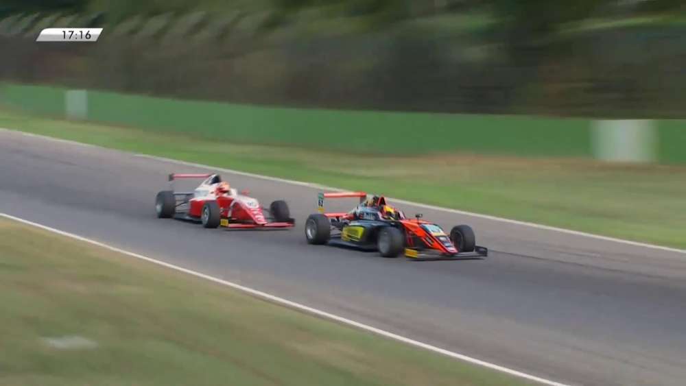 Italian F4 Championship 2019. Race 4 Autodromo Enzo e Dino Ferrari. Collision | Roy Fire_5d6c08bcd00d2.jpeg