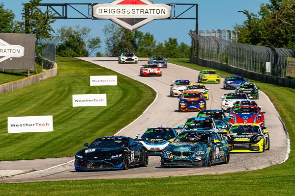 FLYING LIZARD MOTORSPORTS SWEEPS AGAIN IN GT4 AMERICA AT ROAD AMERICA