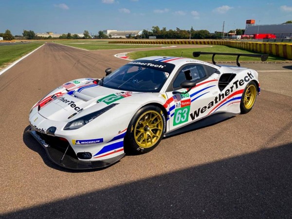 WEATHERTECH RACING TESTS GTE PRO FERRARI FOR THE 24 HOURS OF LE MANS