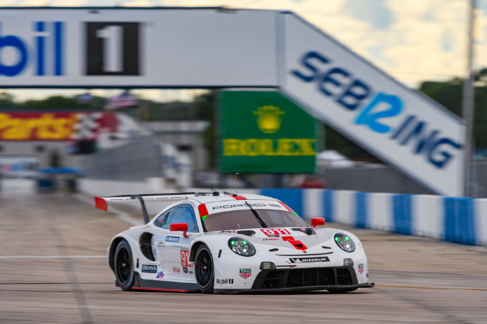 PORSCHE TACKLES IMSA SEASON FINALE WITH EMOTIONS AND GOALS HIGH_5fa98f4281227.jpeg