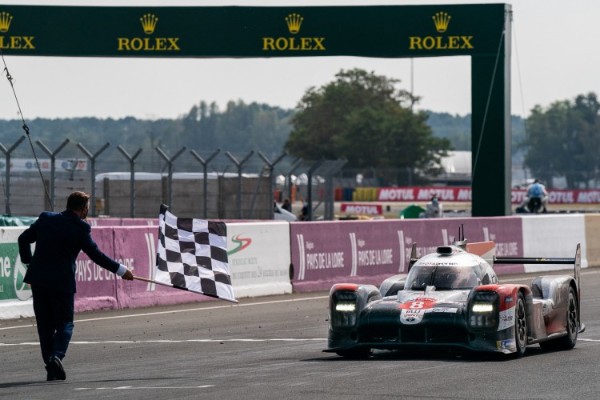 TOYOTA GAZOO RACING’S LE MANS LEGEND BOWS OUT IN BAHRAIN_5fa956e1bdf50.jpeg