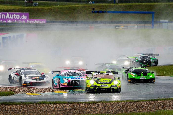 PORSCHE DRIVERS JAMINET/AMMERMULLER TRIUMPH IN THE ADAC GT MASTERS AT OSCHERSLEBEN_60a1a16cea87e.jpeg