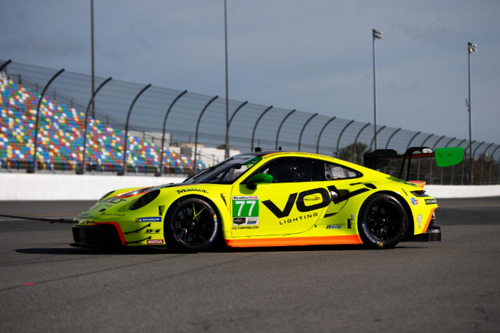 WRIGHT MOTORSPORTS No. 77 PORSCHE HAS STRONG WEATHERTECH DEBUT AT THE ROLEX 24_63d8f257832eb.jpeg