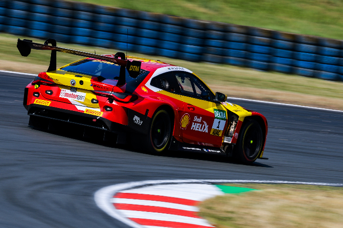 SHELDON VAN DER LINDE MAKES BIG STATEMENT AT DTM OPENER IN OSCHERSLEBEN