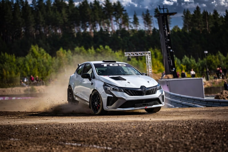 RX4 brings Rally DNA back to European Rallycross as entries open for 2026 season_69a8ec284c679.jpeg
